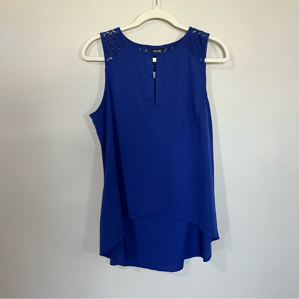 Nicole brand size large hi-low Lacey tank top blouse (204)